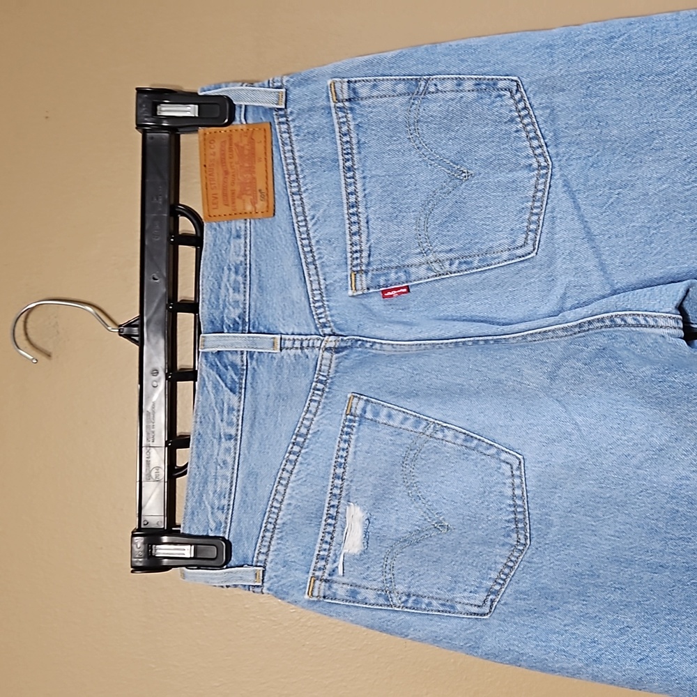 Levi's Jeans - Picture 8 of 12